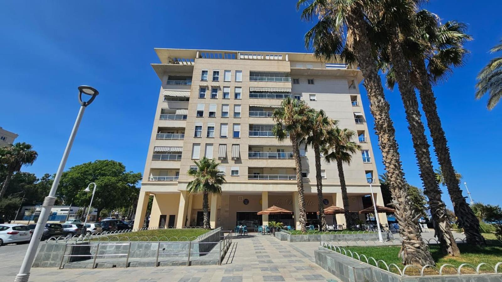 Apartamento Pacifico Playa Málaga Exterior foto
